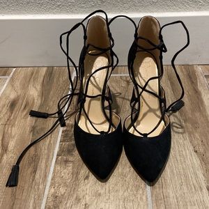 Jessica Simpson Black Suede Lace-Up Pump